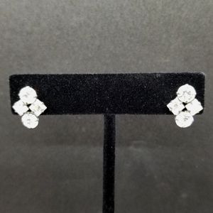 Vintage crystal rhinestone cluster earrings